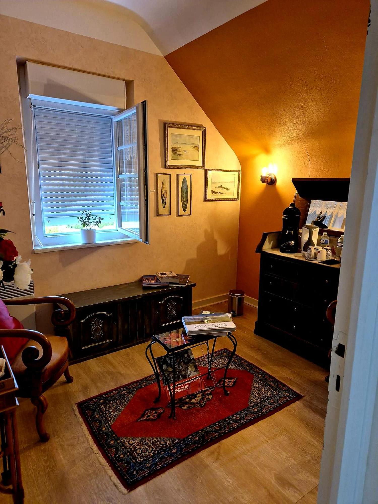 Chambre D'Hotes Avec Petit Dejeuner Compris A Megrit Экстерьер фото